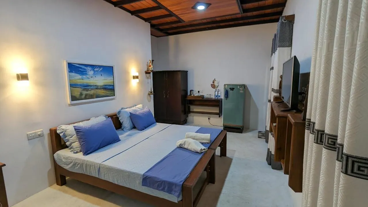 Jennifer'S Villa Negombo