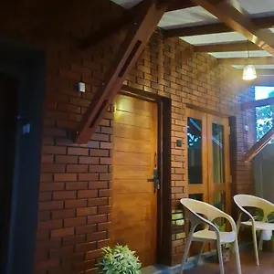 Bed & Breakfast A50, Negombo